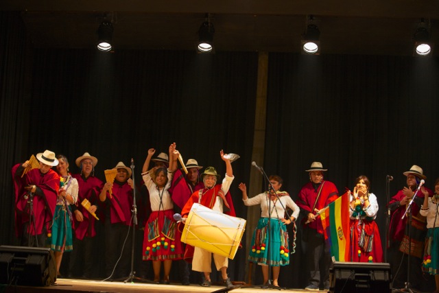 bolivian folk dancers